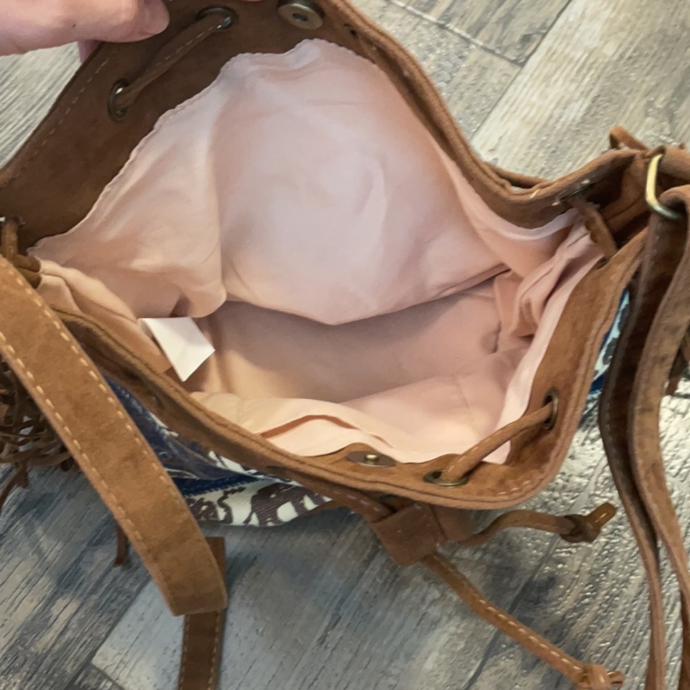 Elephant Bucket hobo crossbody purse Boho - Picture 3 of 12